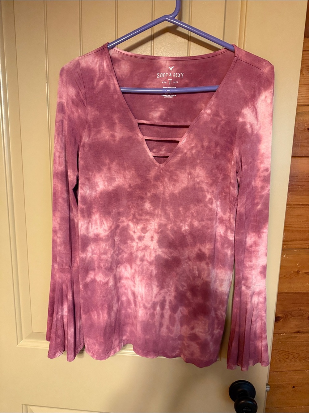 Mauve Tie-Dye V-Neck Long Sleeve Top with Ladder Detail